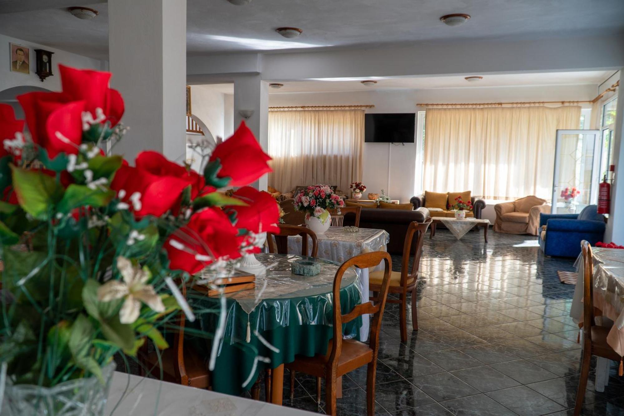 Pagona Hotel Loutra Edipsou  Exterior photo
